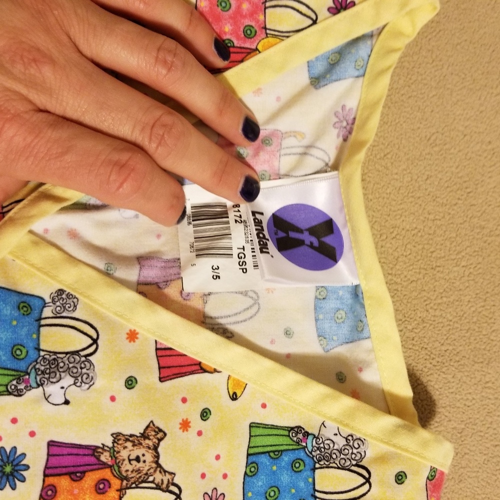 Scrub top - Picture 3 of 3